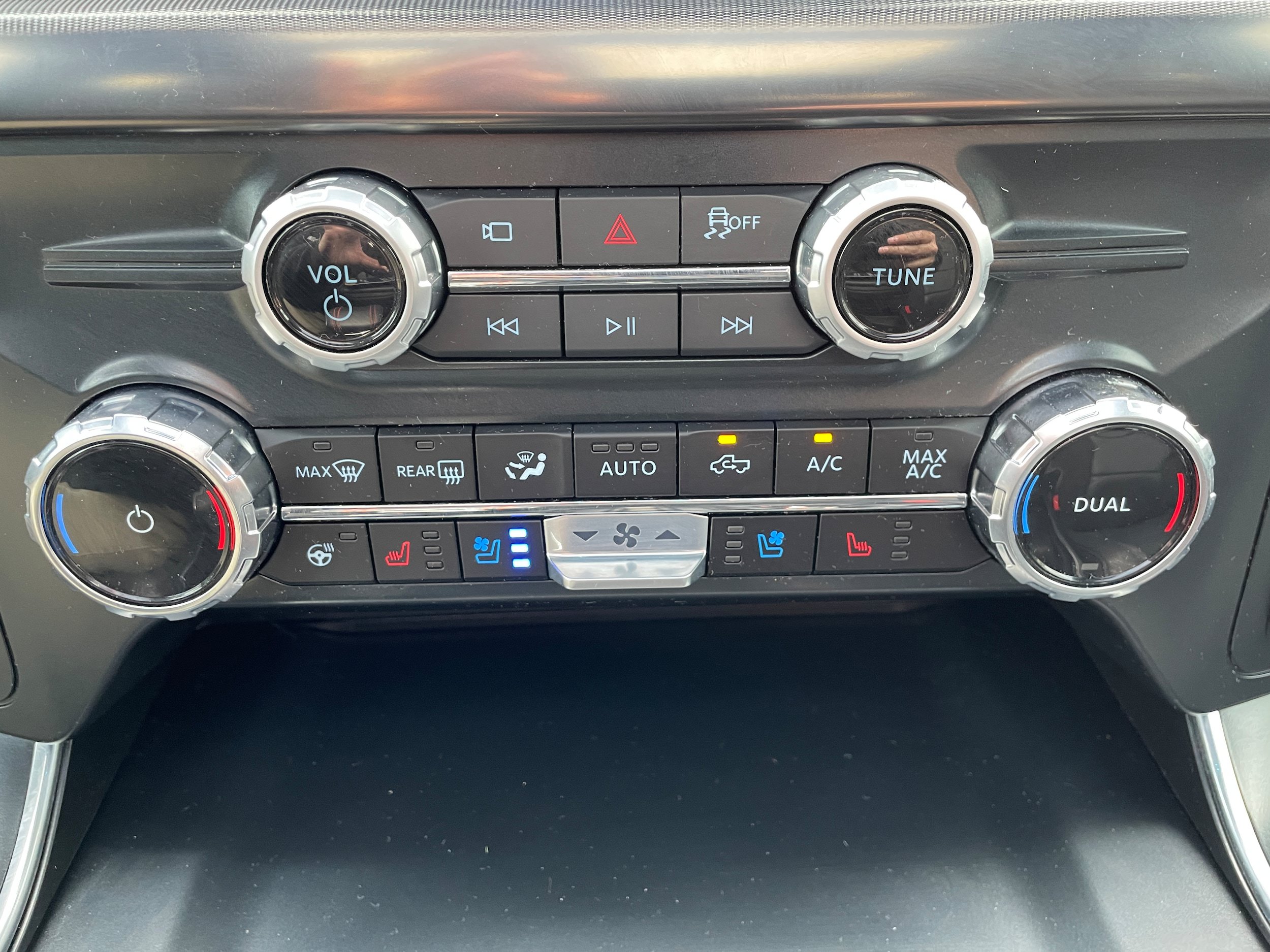 Certified 2025 Ford F150 Raptor AWD/4WD image 31