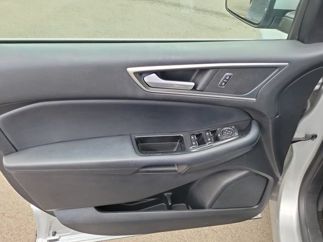 Certified 2018 Ford Edge SEL w/ Equipment Group 201A AWD/4WD image 13