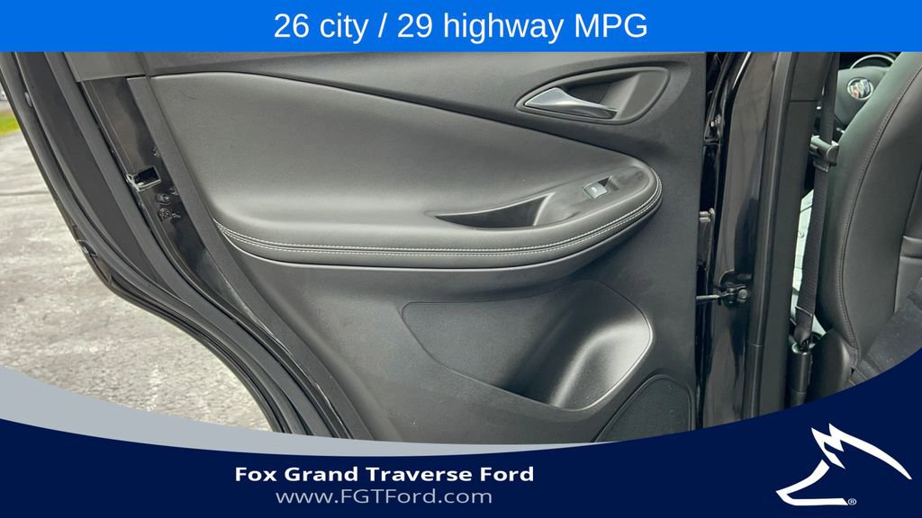 Used 2023 Buick Encore GX Preferred w/ Cold Weather Comfort Package AWD/4WD image 29