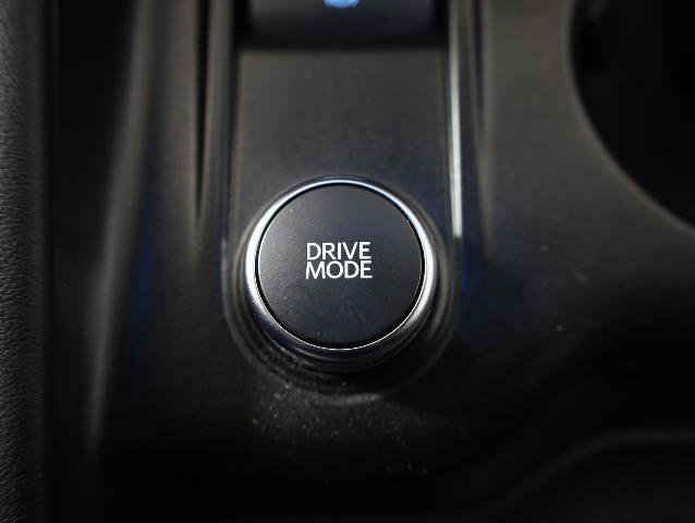 Certified 2025 Ford Explorer ST-Line w/ Premium Package AWD/4WD image 18