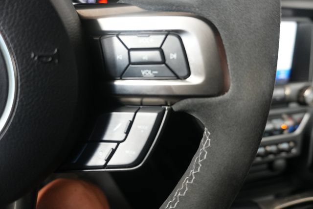 Certified 2020 Ford Mustang Shelby GT350 w/ Technology Package RWD image 16