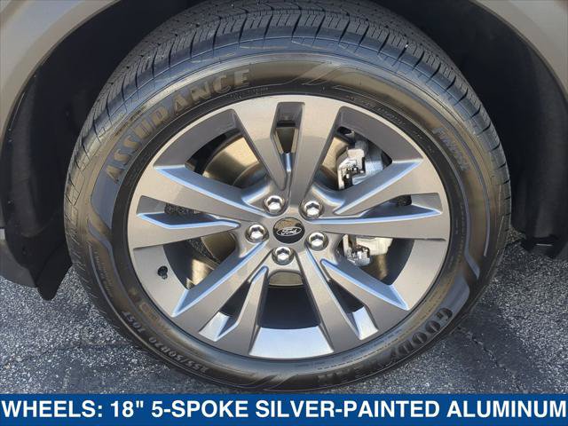 Certified 2023 Ford Explorer XLT w/ Equipment Group 202A RWD image 9