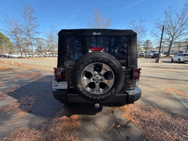 Used 2017 Jeep Wrangler Unlimited Sahara w/ Max Tow Package image 4