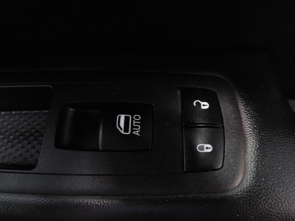 Used 2021 Jeep Grand Cherokee Limited w/ Quick Order Package 28K 80th AWD/4WD image 40