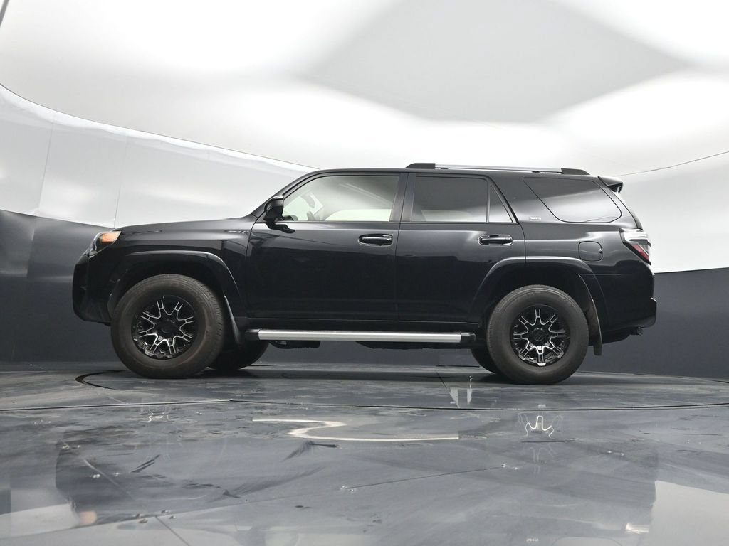 Used 2019 Toyota 4Runner SR5 RWD image 52