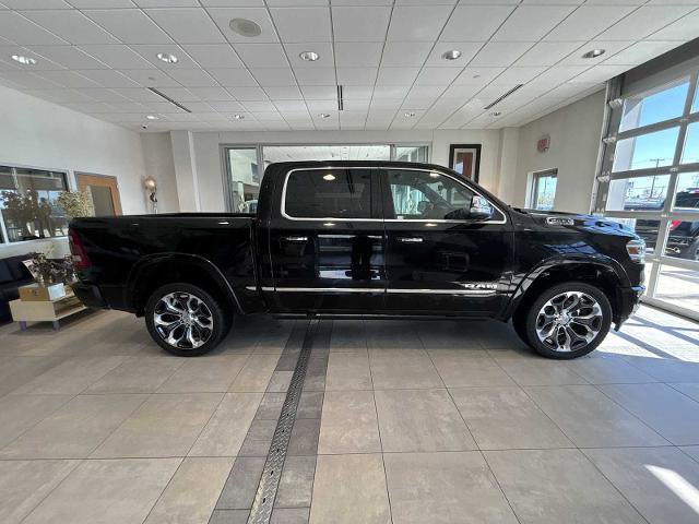 Used 2022 RAM 1500 Limited w/ Body-Colour Bumper Group AWD/4WD image 2