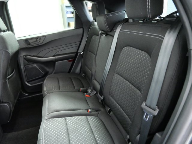 Certified 2025 Ford Escape Active AWD/4WD image 16