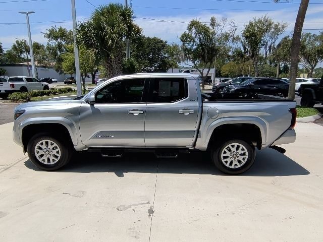 Used 2024 Toyota Tacoma SR5 RWD image 10