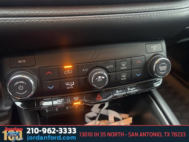 Used 2021 Dodge Durango GT w/ Blacktop Package image 13
