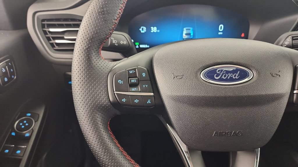 Certified 2023 Ford Escape ST-Line Select w/ Tech Pack #2 AWD/4WD image 19