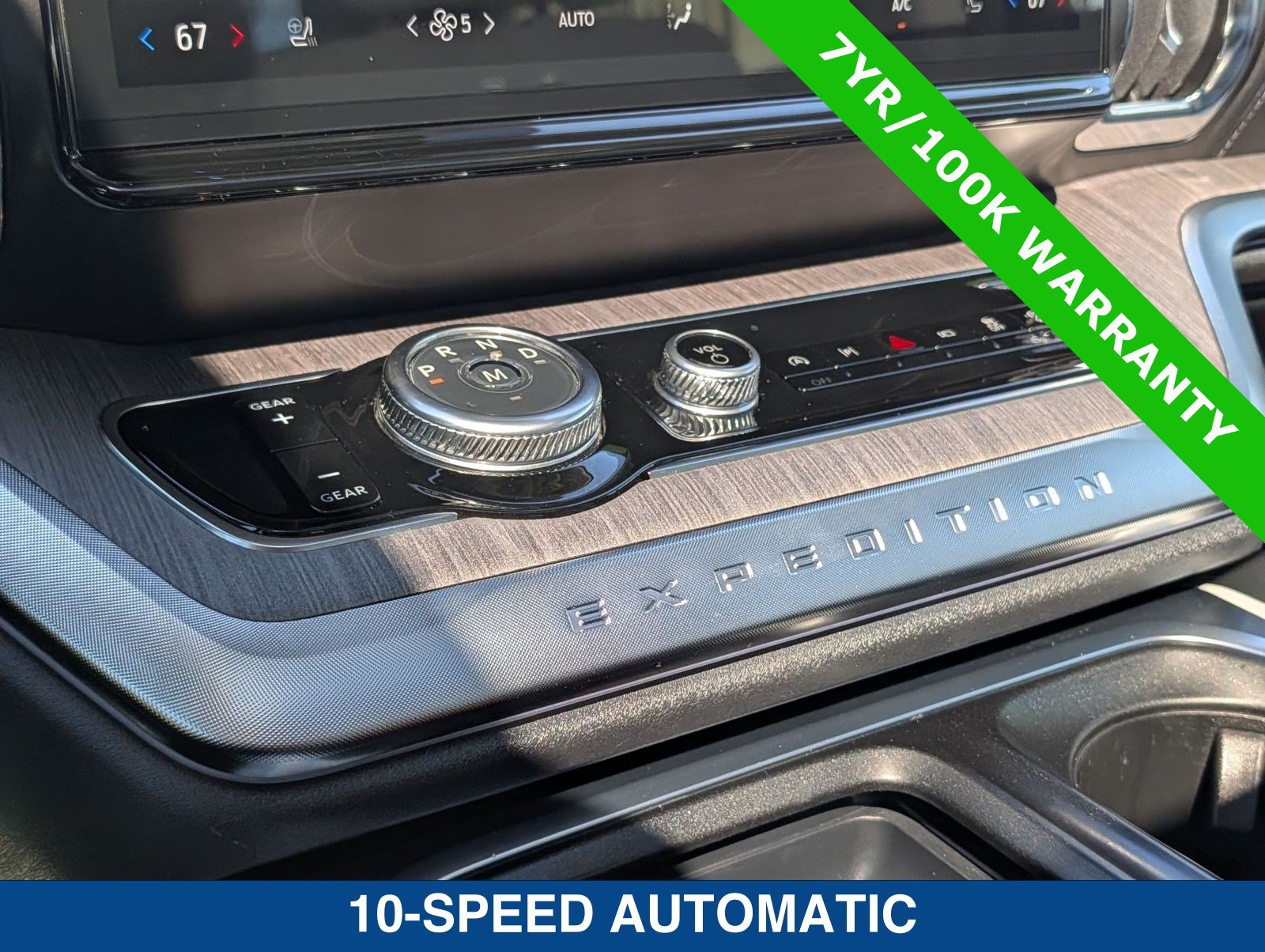 Certified 2025 Ford Expedition Platinum w/ Platinum Ultimate Package AWD/4WD image 34