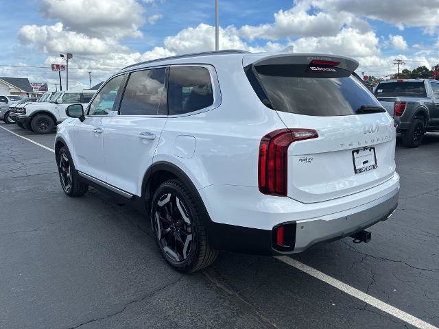 Used 2024 Kia Telluride S AWD/4WD image 7