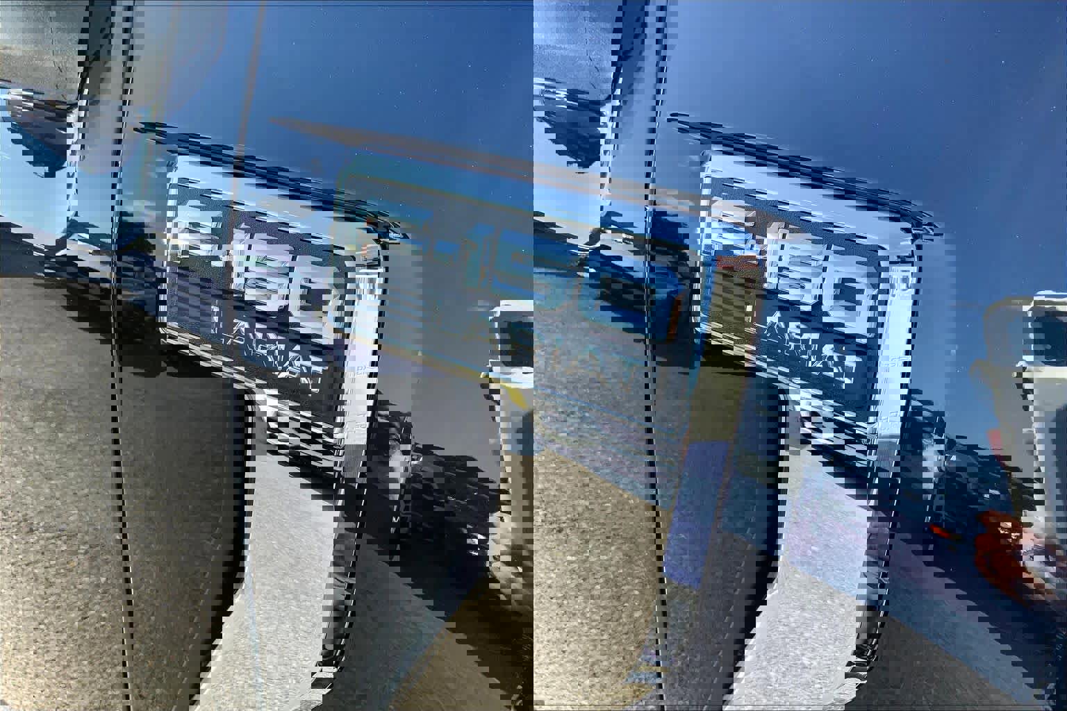 Certified 2022 Ford F150 Lariat w/ Equipment Group 502A High image 30