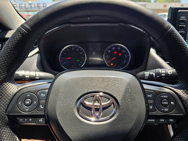 Used 2019 Toyota RAV4 XLE w/ Convenience Package FWD image 35