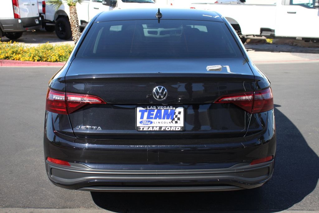 Used 2022 Volkswagen Jetta S FWD image 7