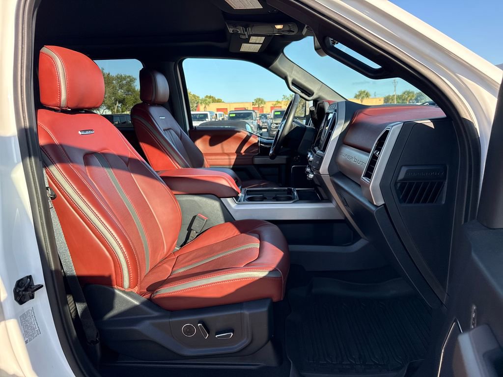Certified 2022 Ford F450 Platinum w/ FX4 Off-Road Package image 30