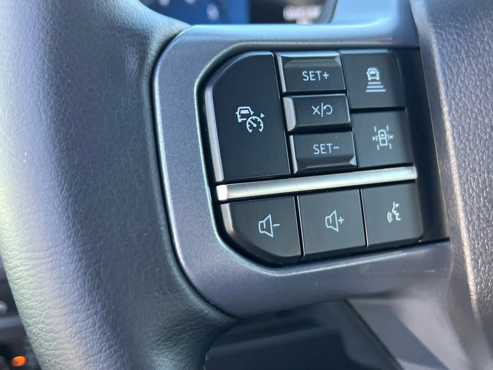 Certified 2025 Ford F150 XLT w/ Equipment Group 302A MID image 28