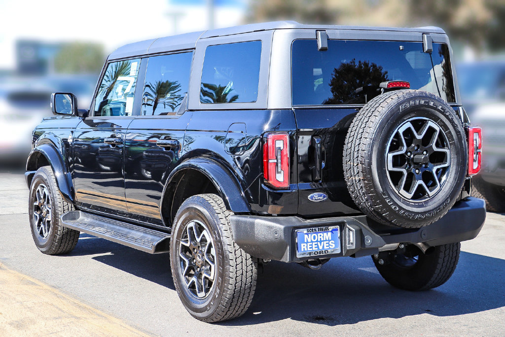 Certified 2025 Ford Bronco Outer Banks AWD/4WD image 11