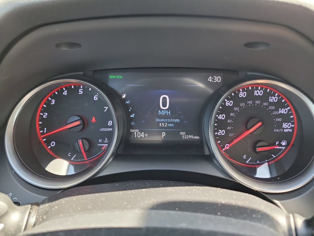 Used 2022 Toyota Camry XSE FWD image 29