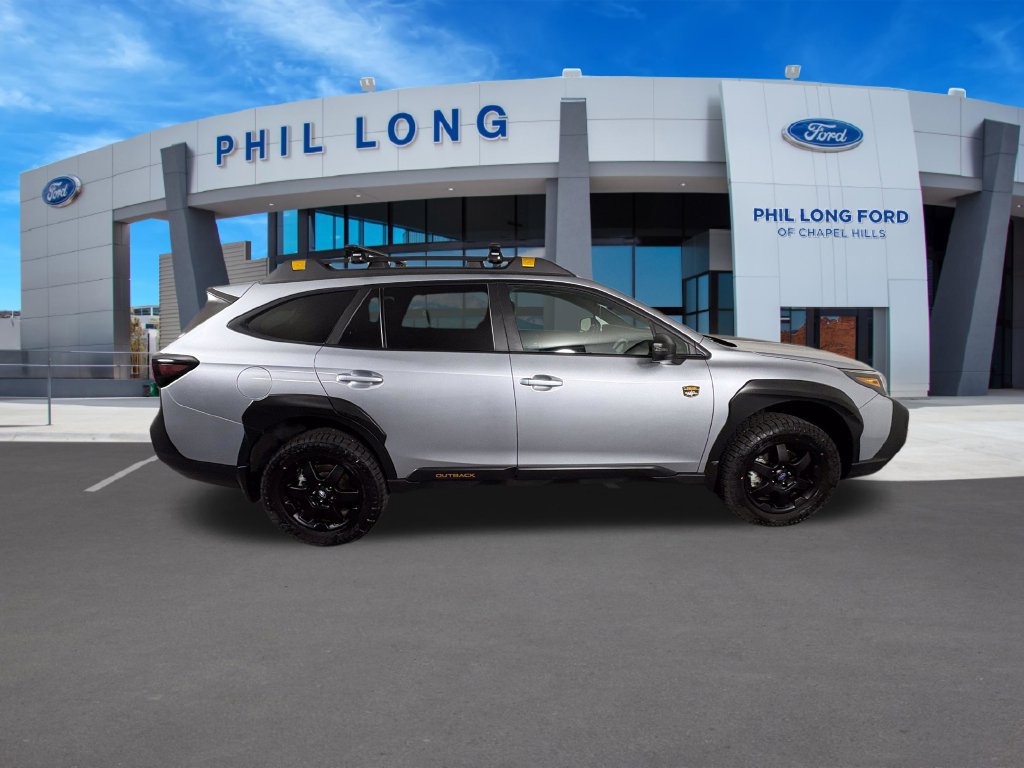 Used 2025 Subaru Outback Wilderness AWD/4WD image 6
