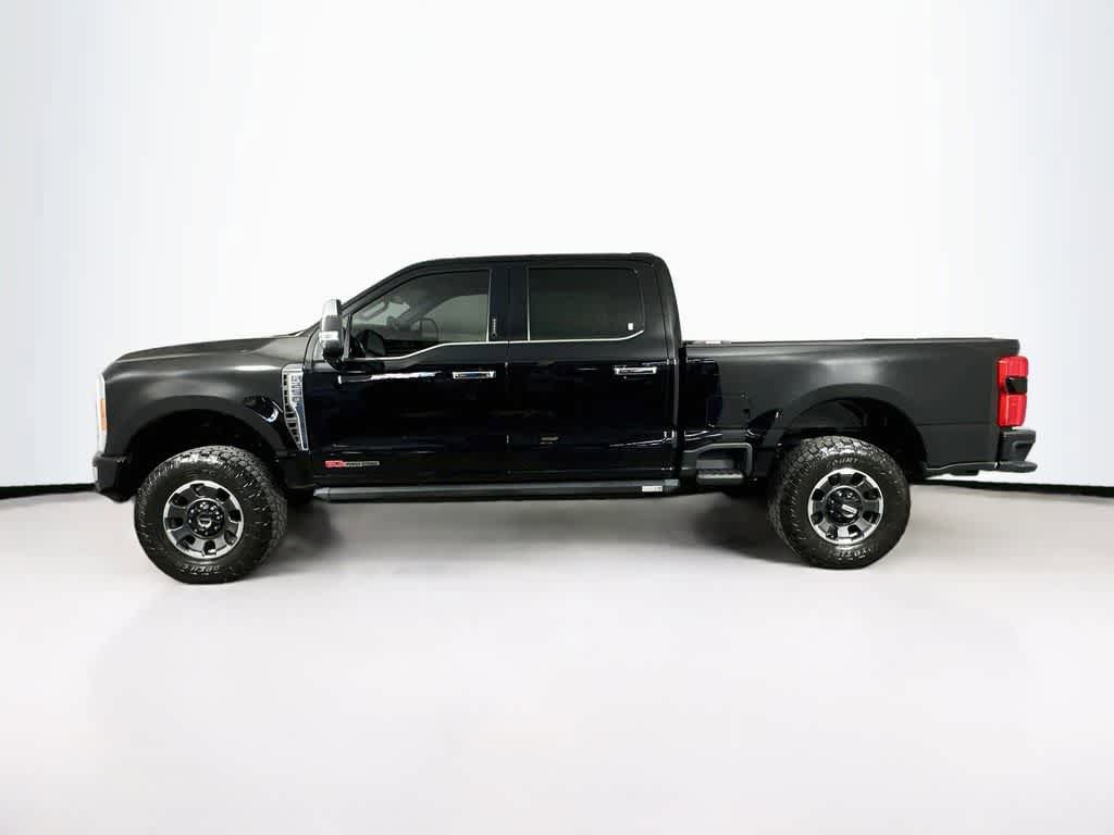 Certified 2023 Ford F250 Platinum w/ Tremor Off-Road Package AWD/4WD image 3