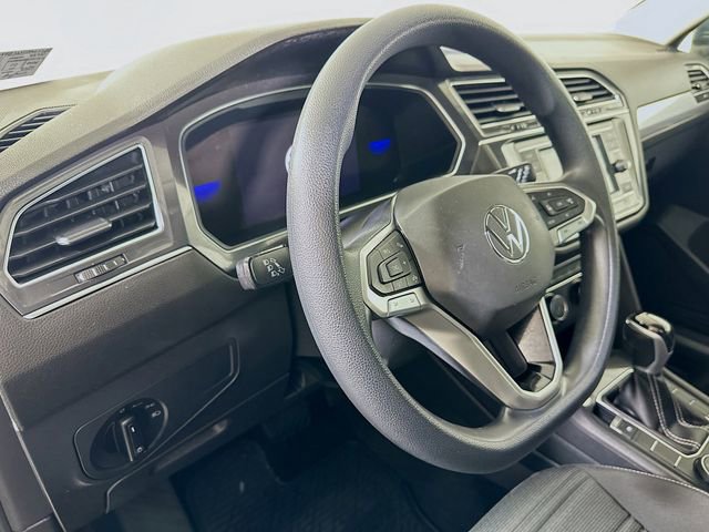 Used 2023 Volkswagen Tiguan S image 10