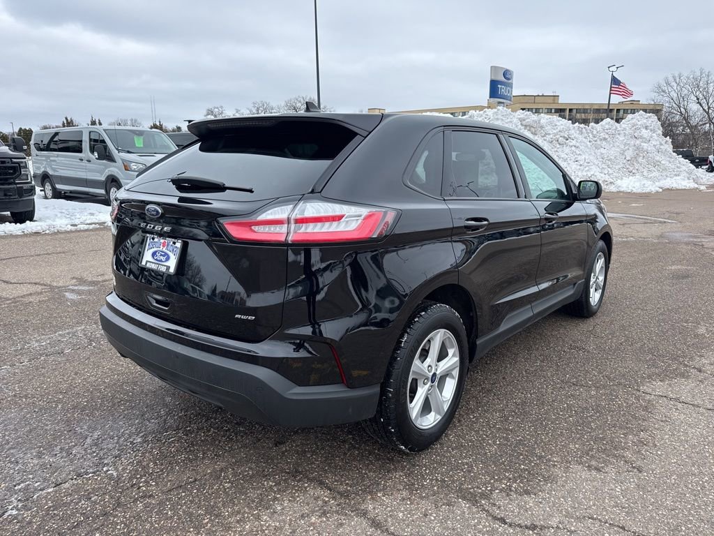 Certified 2021 Ford Edge SE image 7