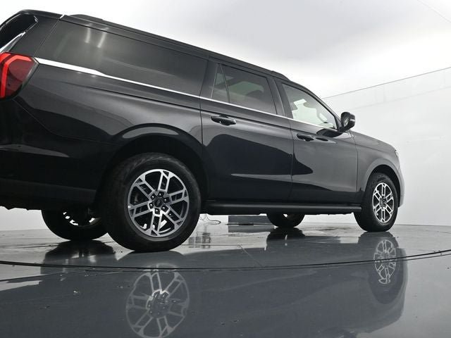 Certified 2025 Ford Expedition Max Active AWD/4WD image 34