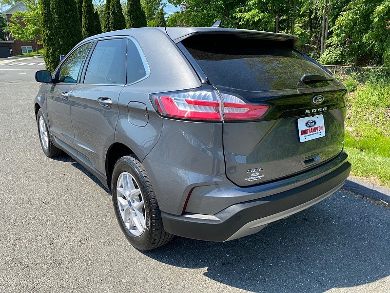 Certified 2022 Ford Edge SEL w/ Convenience Package AWD/4WD image 6
