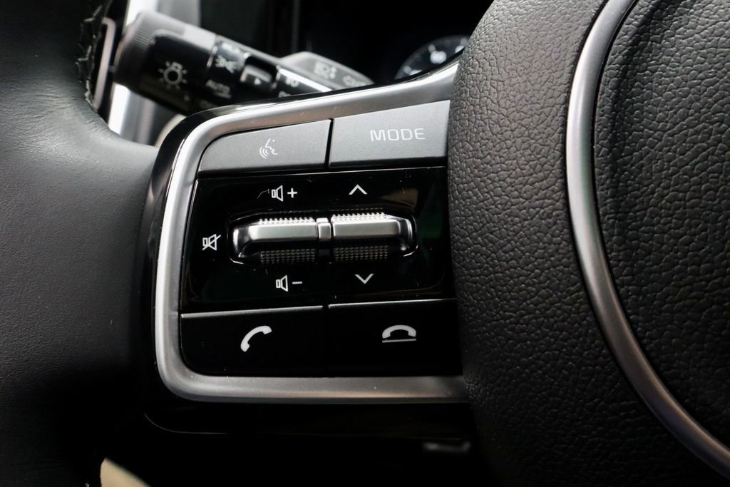 Used 2023 Kia Sorento SX Prestige image 31