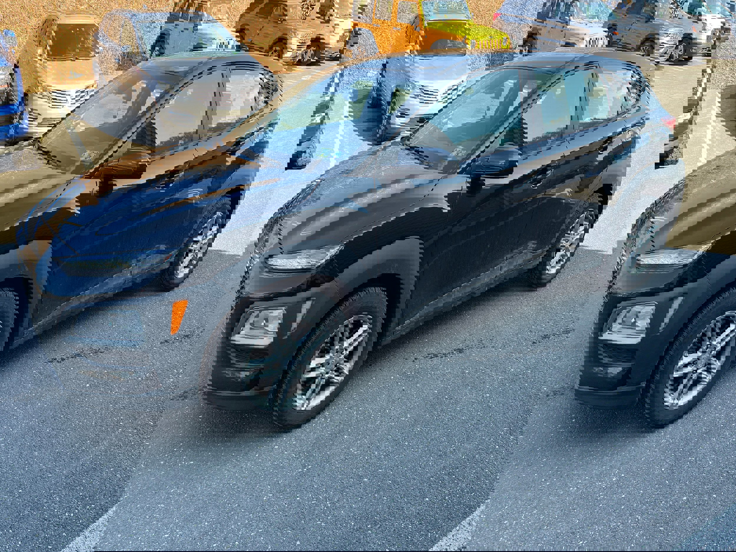 Used 2021 Hyundai Kona SE image 2