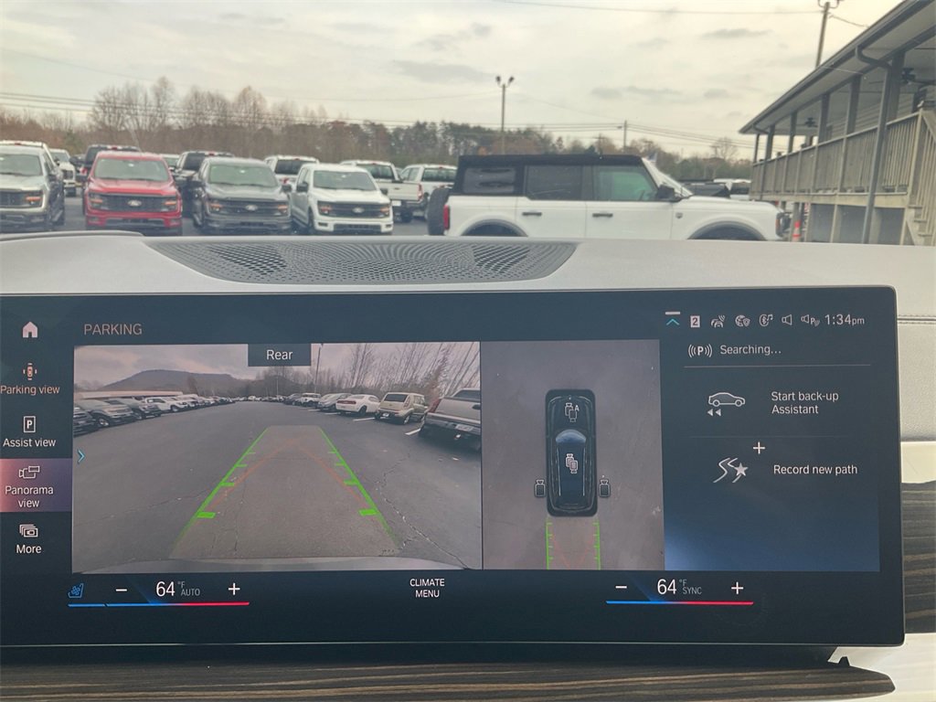 Used 2023 BMW X7 xDrive40i w/ Premium Package image 24