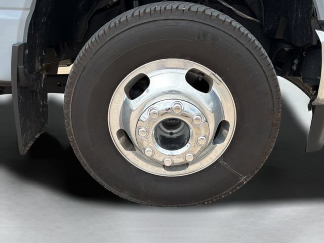 Certified 2025 Ford F350 King Ranch AWD/4WD image 9