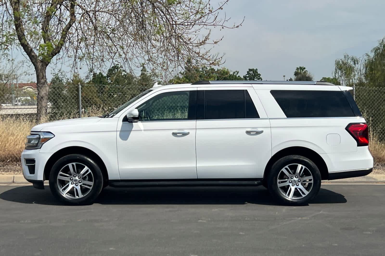 Certified 2024 Ford Expedition Max Limited image 6