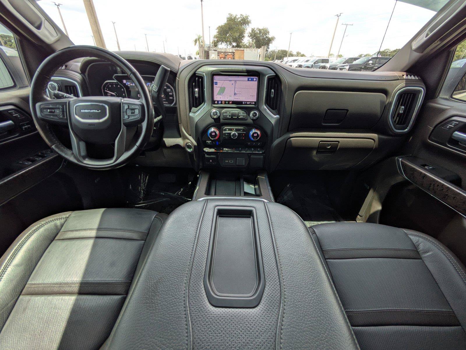 Used 2022 GMC Sierra 1500 Denali w/ Denali Reserve Package AWD/4WD image 18