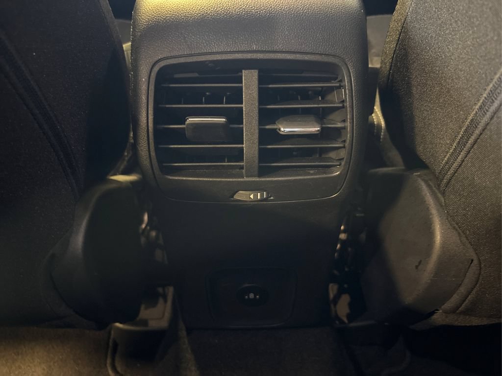 Certified 2025 Ford Escape Active AWD/4WD image 24