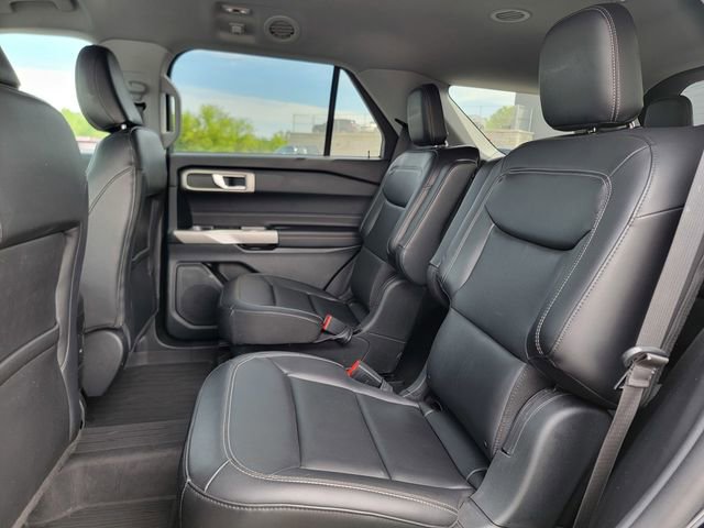 Certified 2023 Ford Explorer XLT w/ Equipment Group 202A AWD/4WD image 21