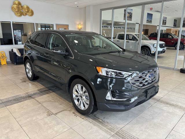 Certified 2024 Ford Edge Titanium w/ Equipment Group 301A image 7