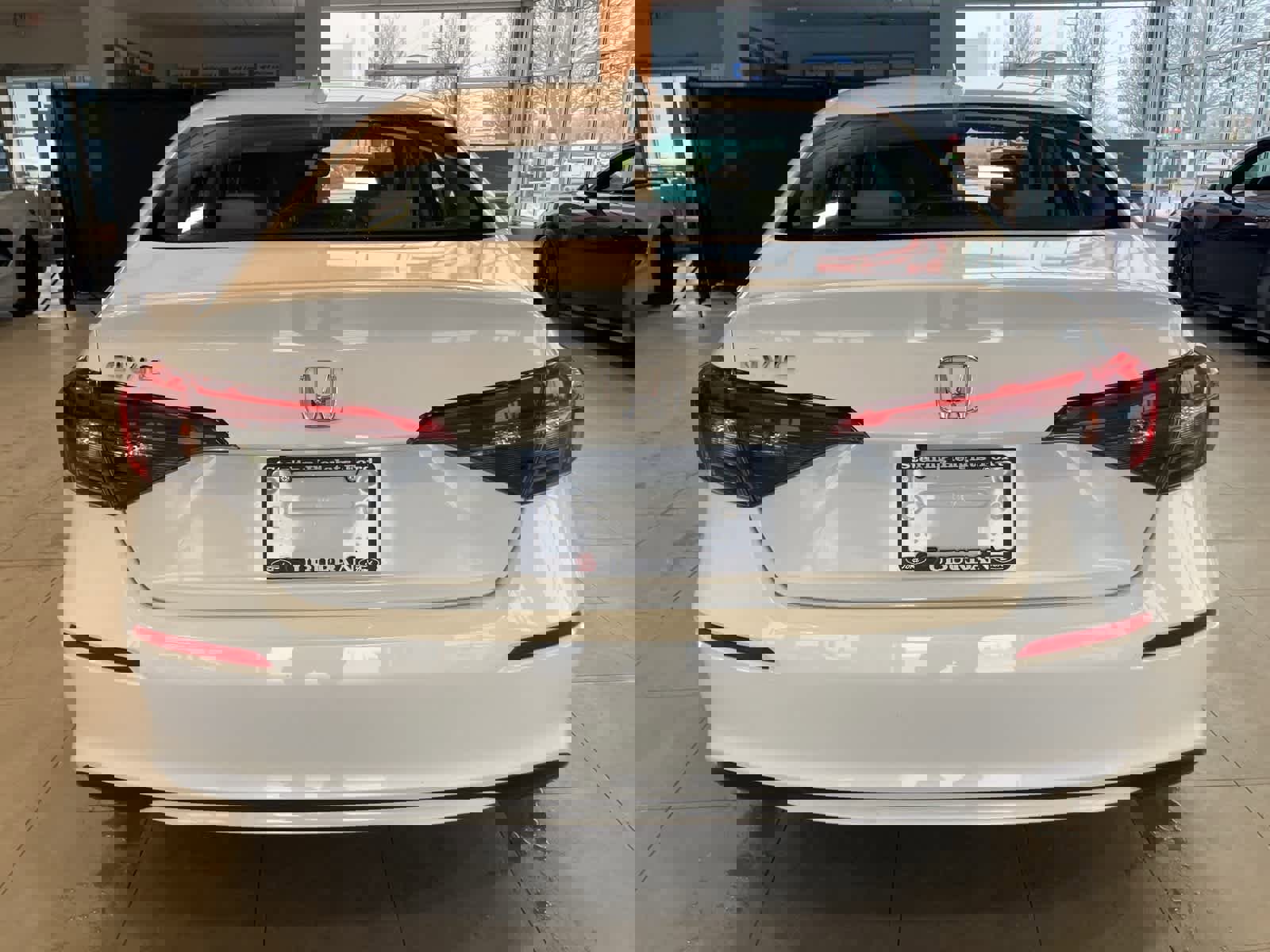 Used 2023 Honda Civic LX image 4