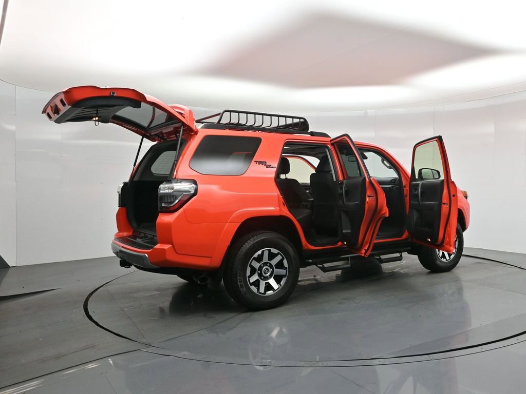 Used 2024 Toyota 4Runner TRD Off-Road Premium w/ Off Road Premium Plus Package image 6