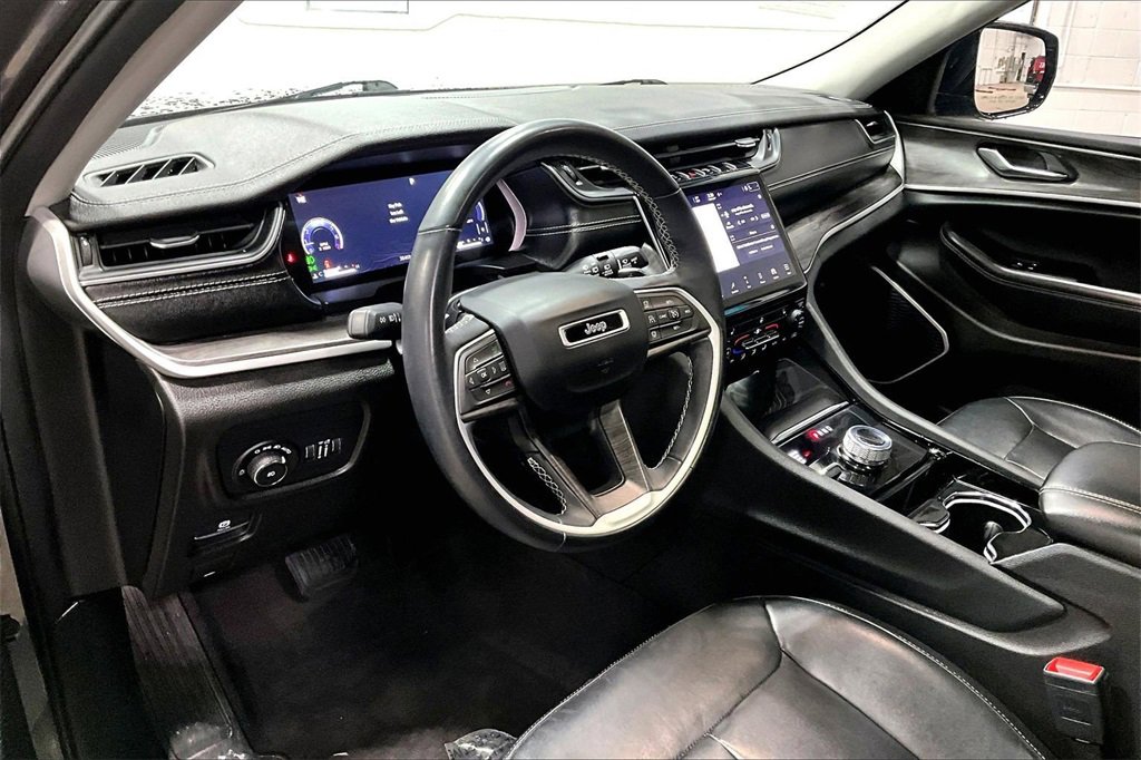 Used 2021 Jeep Grand Cherokee L Limited image 13