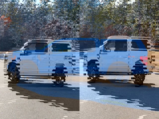 Certified 2022 Ford F150 XLT w/ Equipment Group 302A High image 7