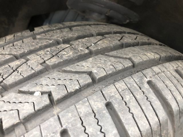 Certified 2020 Ford Explorer XLT w/ Comfort Package image 26