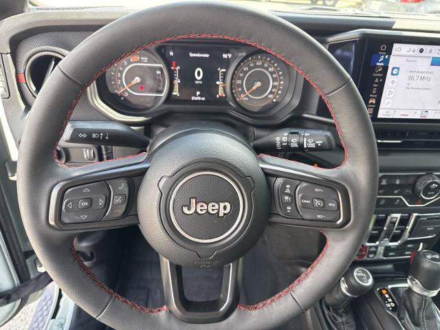 Used 2024 Jeep Wrangler Unlimited Rubicon w/ Technology Group AWD/4WD image 10