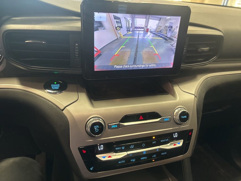 Certified 2020 Ford Explorer XLT w/ Equipment Group 202A image 7