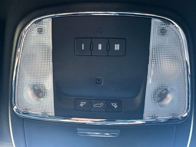 Used 2017 Jeep Grand Cherokee Altitude image 26