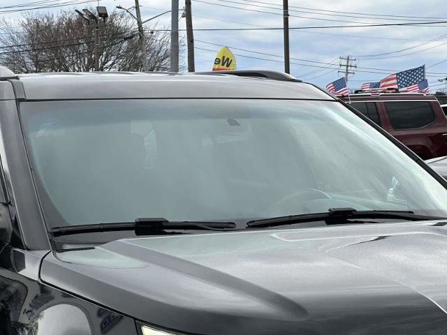 Certified 2017 Ford Explorer XLT image 13