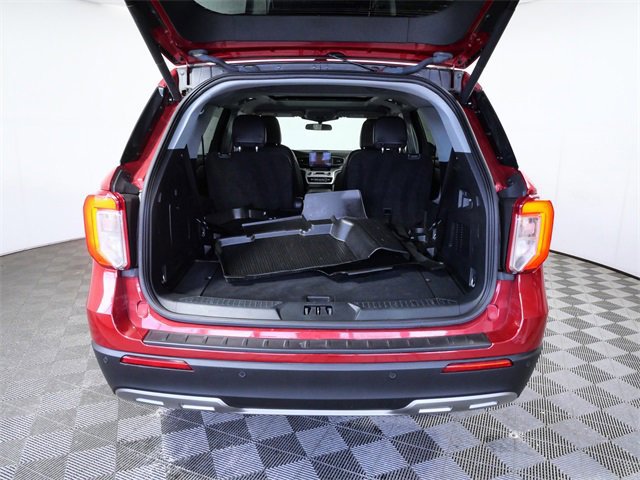 Certified 2023 Ford Explorer XLT w/ Equipment Group 202A image 9
