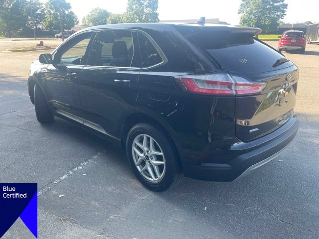 Certified 2023 Ford Edge SEL w/ Convenience Package AWD/4WD image 3