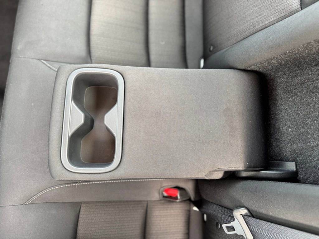 Used 2024 Nissan Altima 2.5 SV FWD image 34
